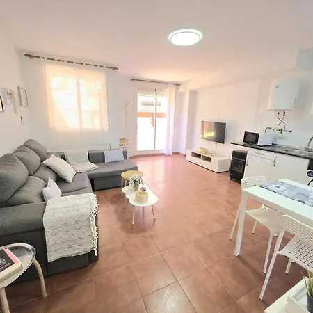 Junto A La Playa Con Jardin Privado- Isla Sol 5909 アルヌエロ