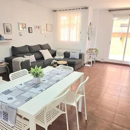 Junto A La Playa Con Jardin Privado- Isla Sol 5909 アパート *