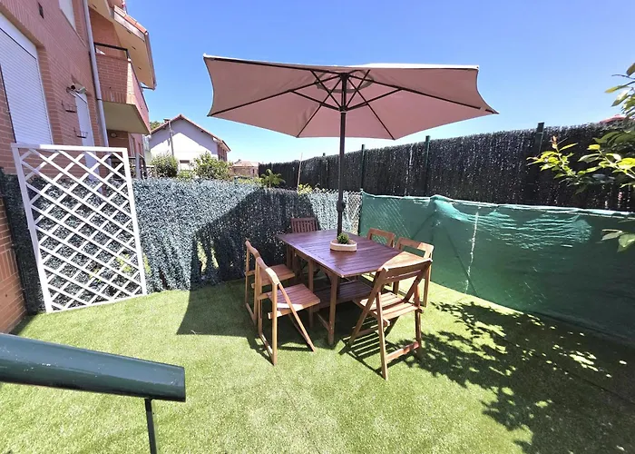 Junto A La Playa Con Jardin Privado- Isla Sol 5909 *