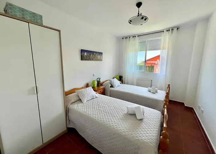 Junto A La Playa Con Jardin Privado- Isla Sol 5909 * Arnuero