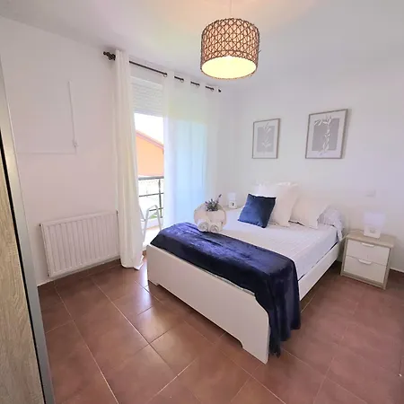 Junto A La Playa Con Jardin Privado- Isla Sol 5909 Arnuero